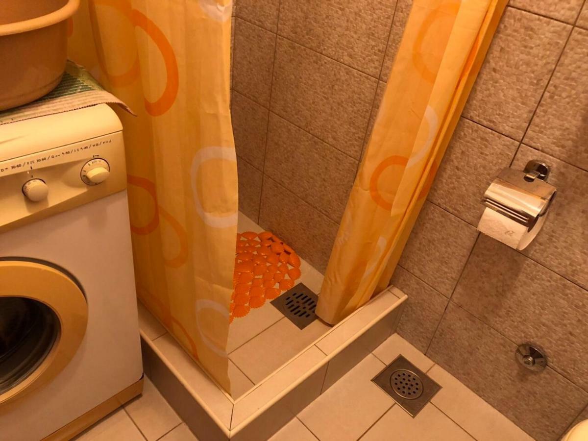 Cvjetni Apartmani Цетине Экстерьер фото